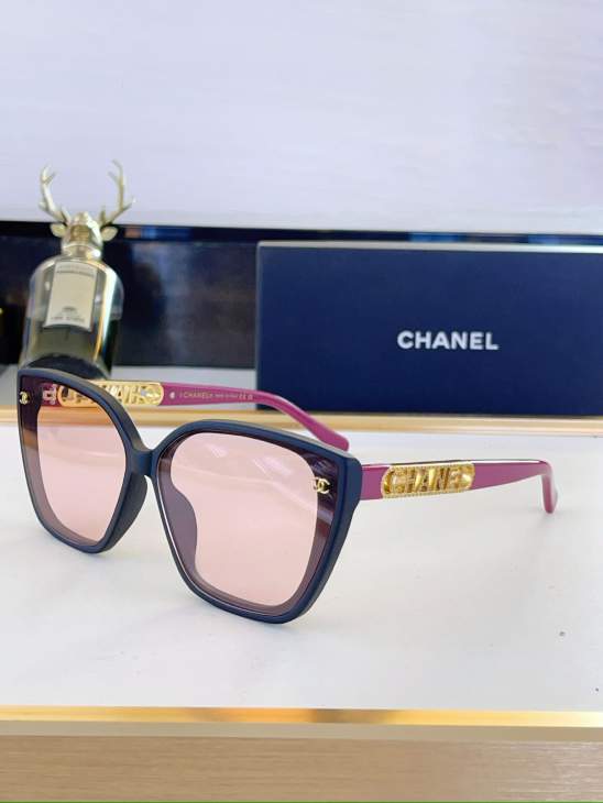 Picture of Chanel Sunglasses _SKUfw80049189fw